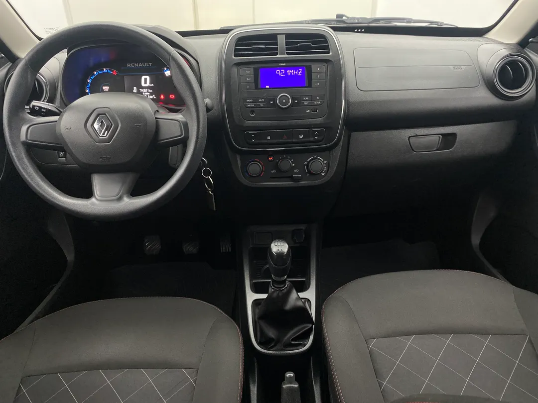 renault kwid kwid zen 1.0 flex 12v 5p mec.