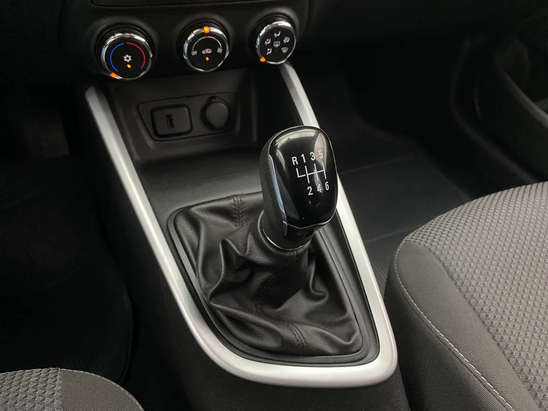 gm - chevrolet onix hatch 1.0 12v flex 5p mec.