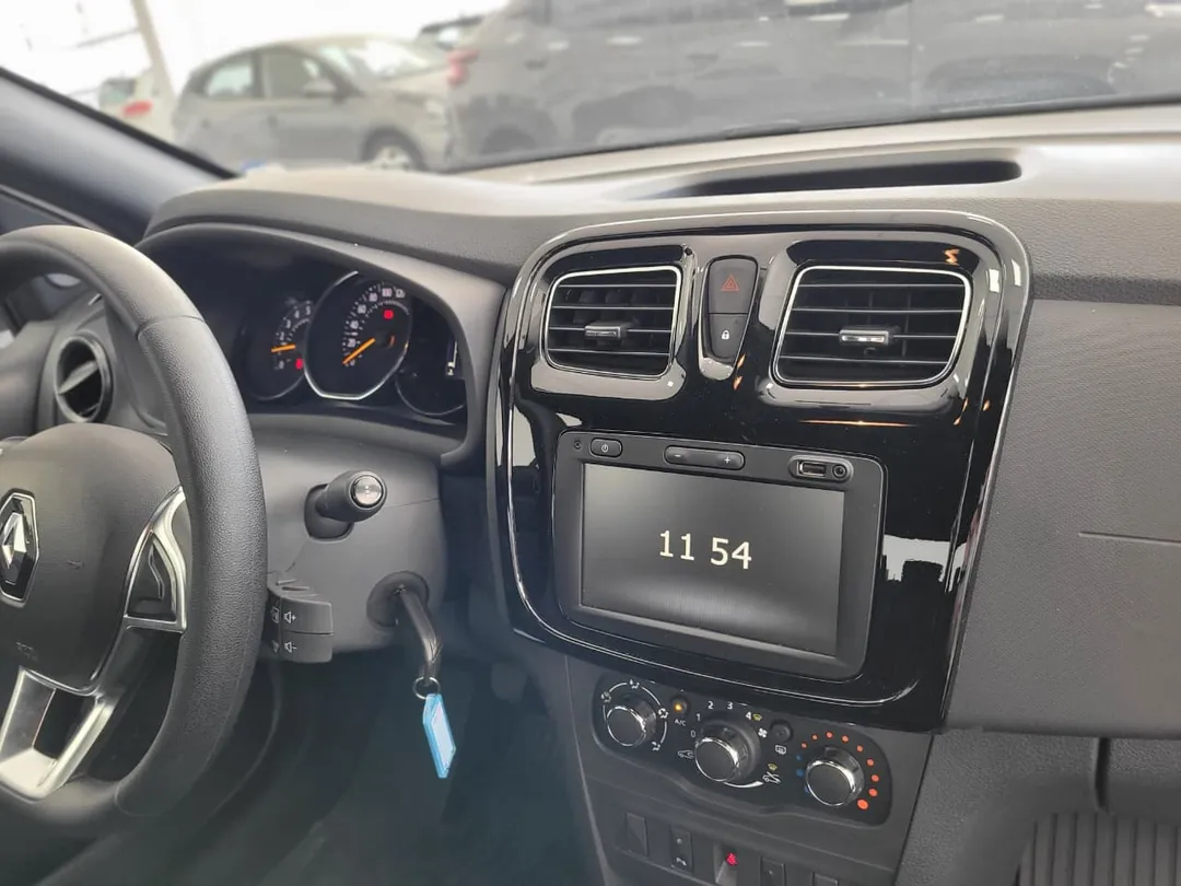renault logan logan zen flex 1.0 12v 4p mec.