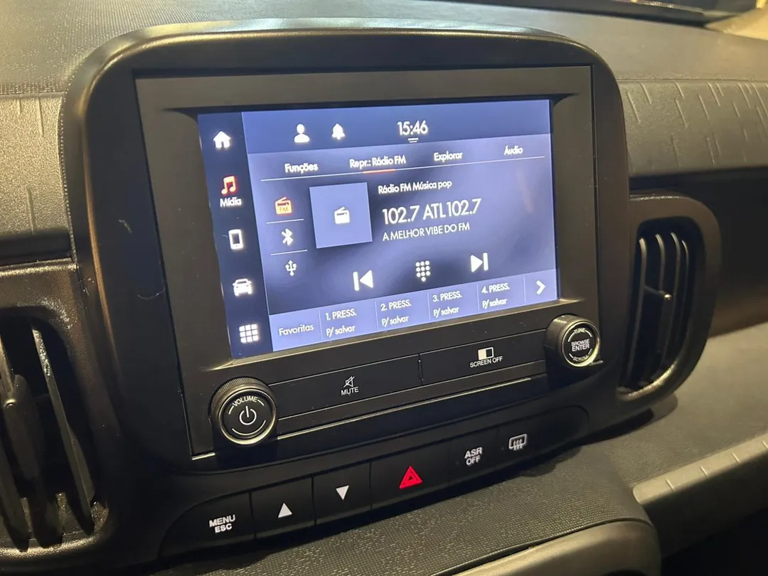 fiat mobi mobi trekking 1.0 flex 5p.