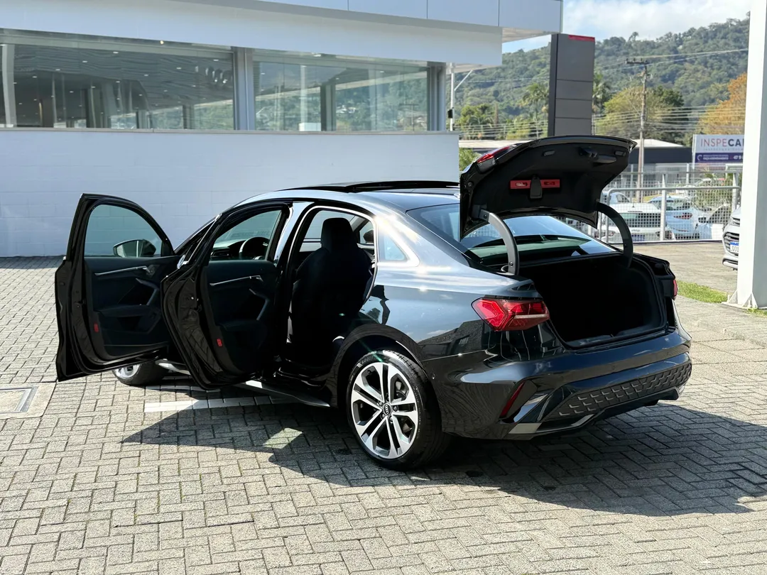 audi a3 a3 sedan performance 2.0 tfsi s-tronic
