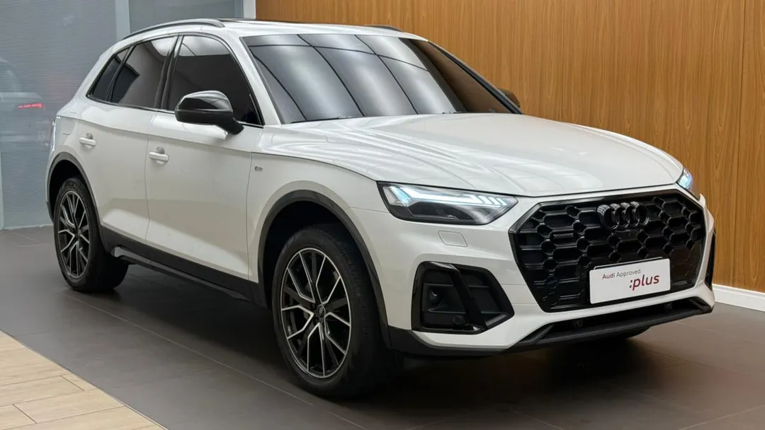 audi q5 q5 s-line black 2.0 tfsi quat. s-tronic