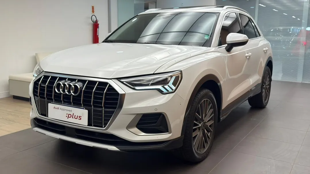 audi q3 q3 performance 2.0 tfsi tiptr. quattro