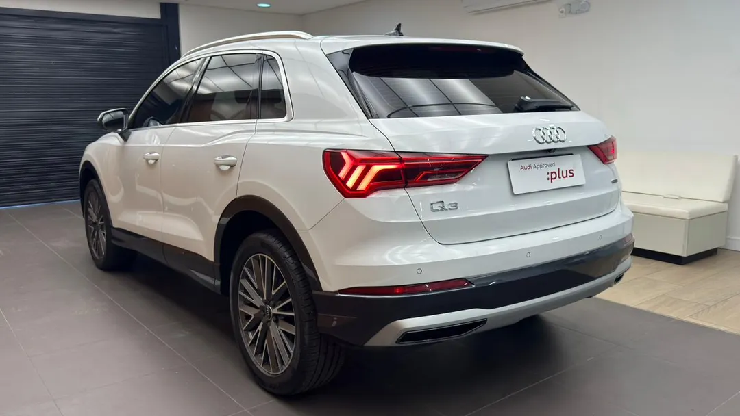 audi q3 q3 performance 2.0 tfsi tiptr. quattro
