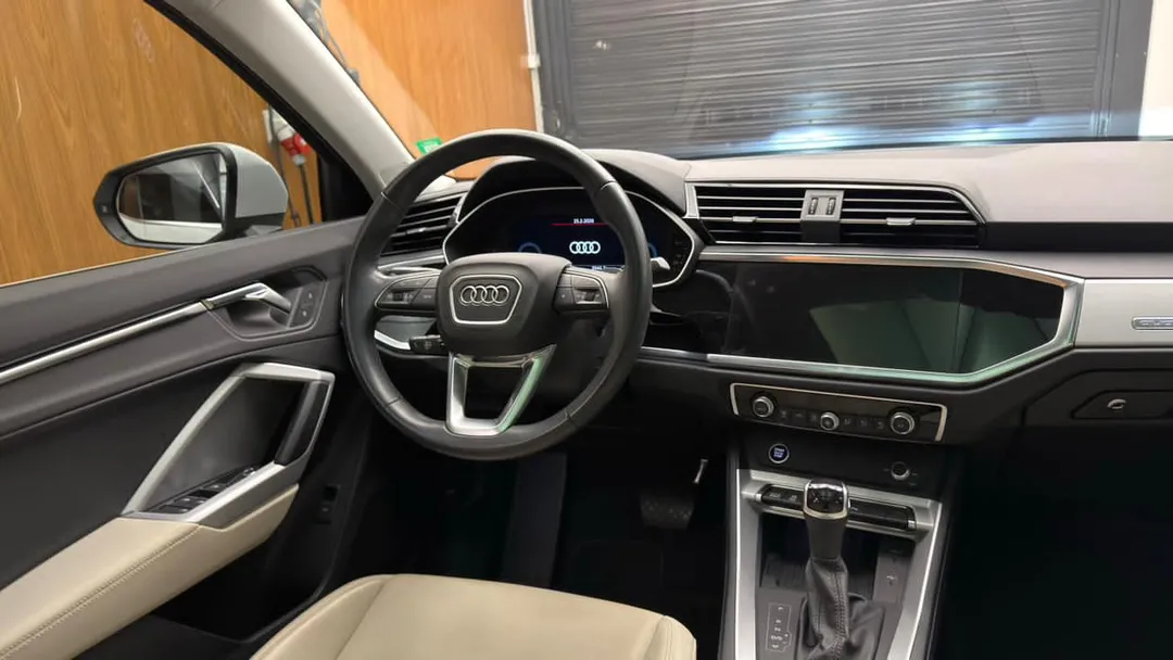 audi q3 q3 performance 2.0 tfsi tiptr. quattro