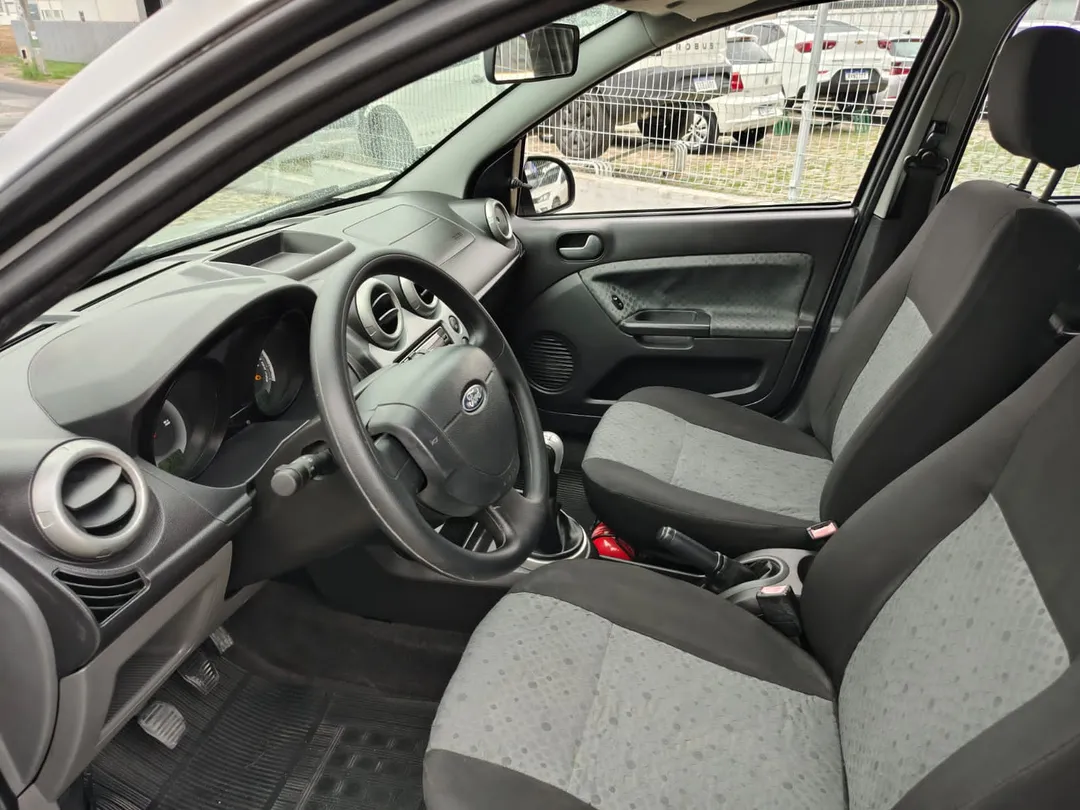 ford fiesta fiesta 1.0 8v flex/class 1.0 8v flex 5p