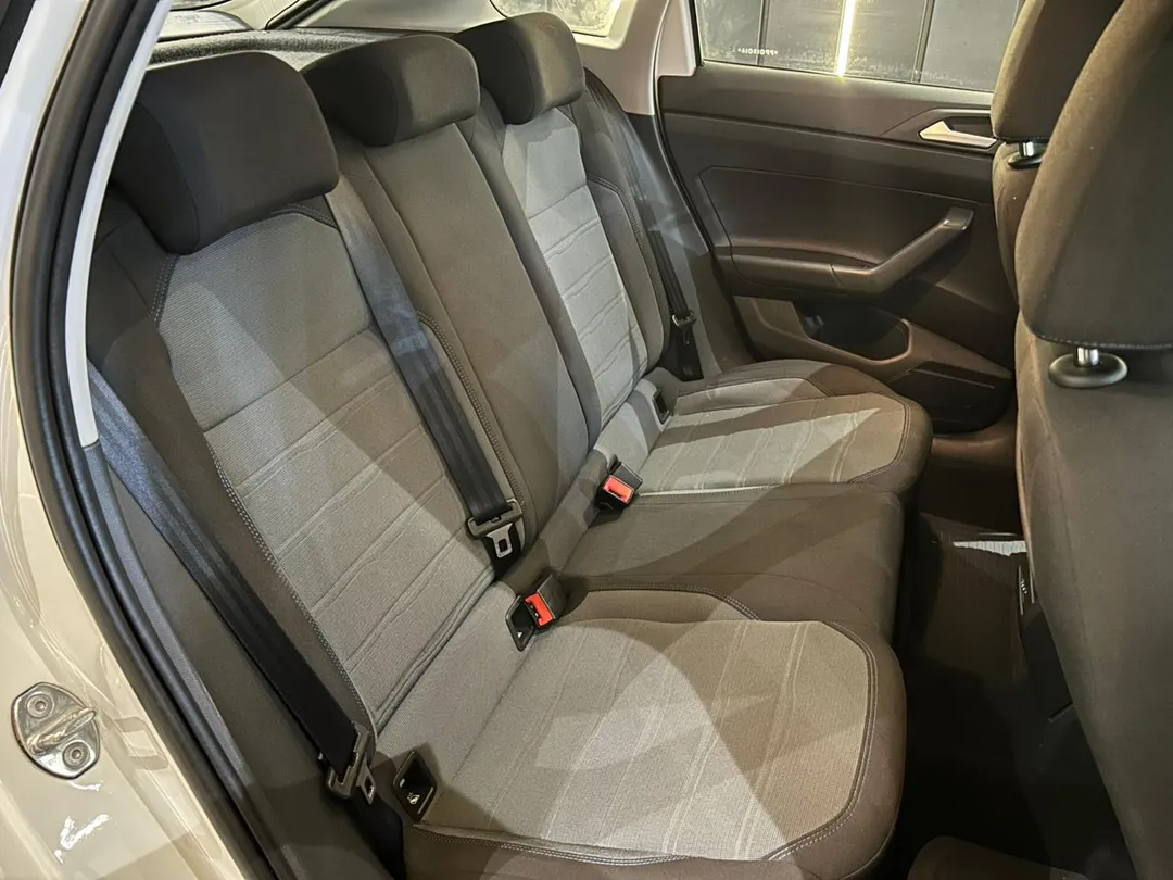 vw - volkswagen nivus nivus comfortline 1.0 200 tsi flex aut.