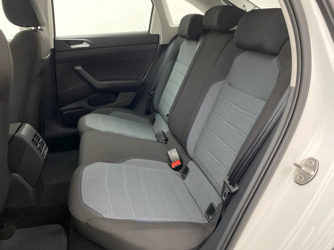 vw - volkswagen nivus nivus comfortline 1.0 200 tsi flex aut.
