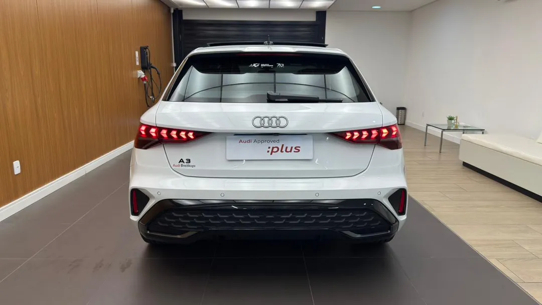 audi a3 a3 sportb. performance 2.0 tfsi s-tronic