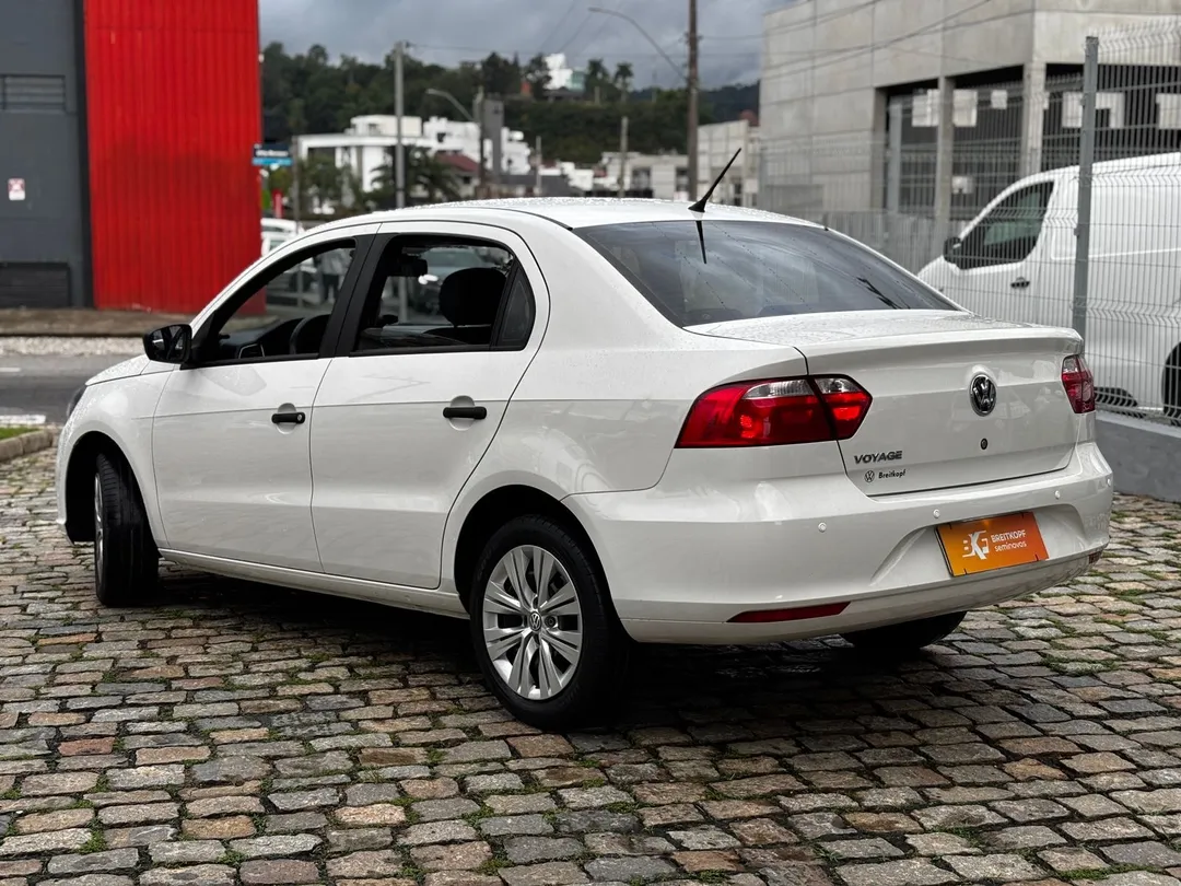 vw - volkswagen voyage 1.6 msi flex 8v 4p