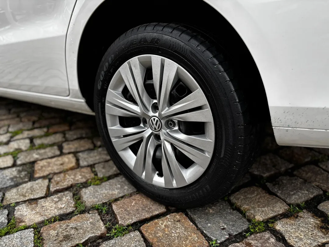 vw - volkswagen voyage voyage 1.6 msi flex 8v 4p