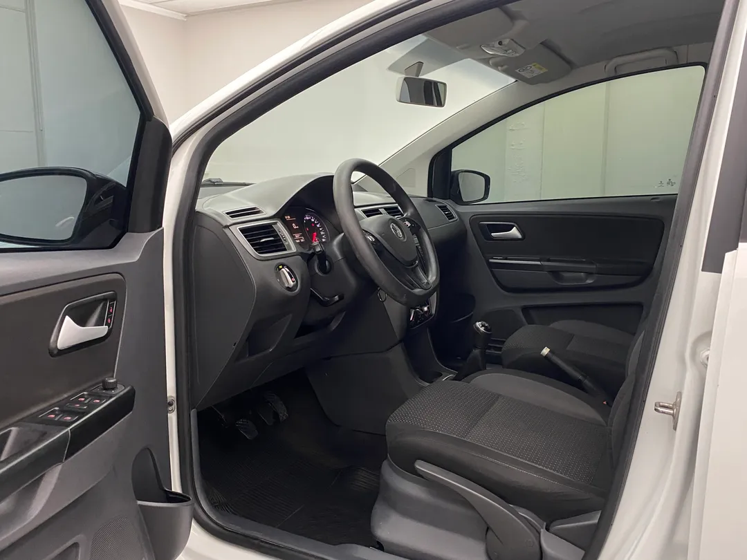 vw - volkswagen fox fox connect 1.6 flex 8v 5p