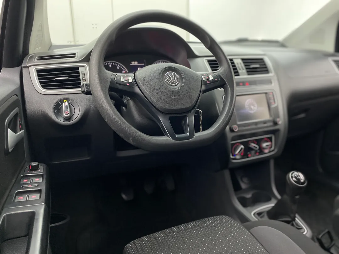 vw - volkswagen fox connect 1.6 flex 8v 5p