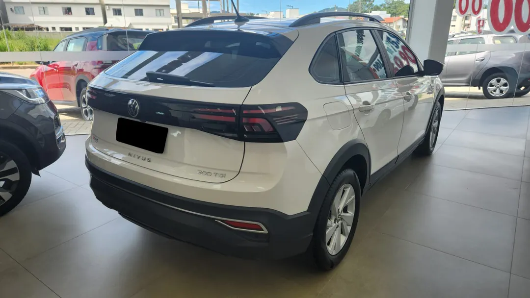 vw - volkswagen nivus comfortline 1.0 200 tsi flex aut.