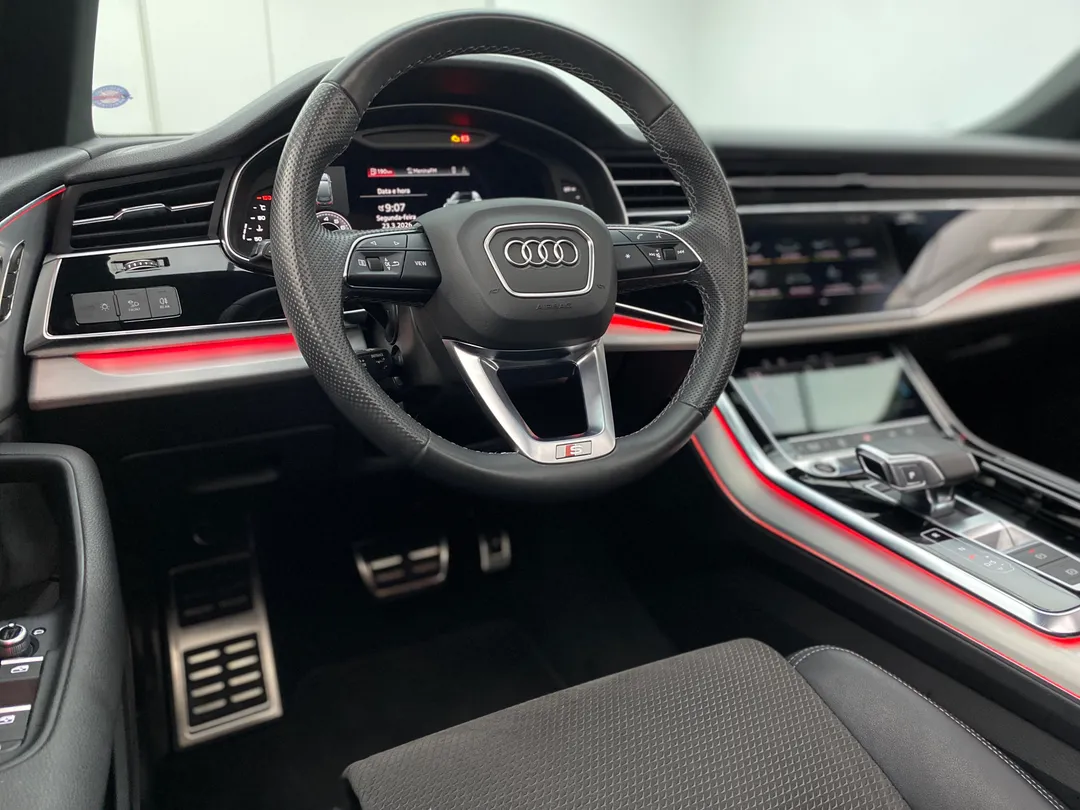 audi q7 q7 3.0 v6 tfsi  quat.tip.5p/ perf.(hib.)