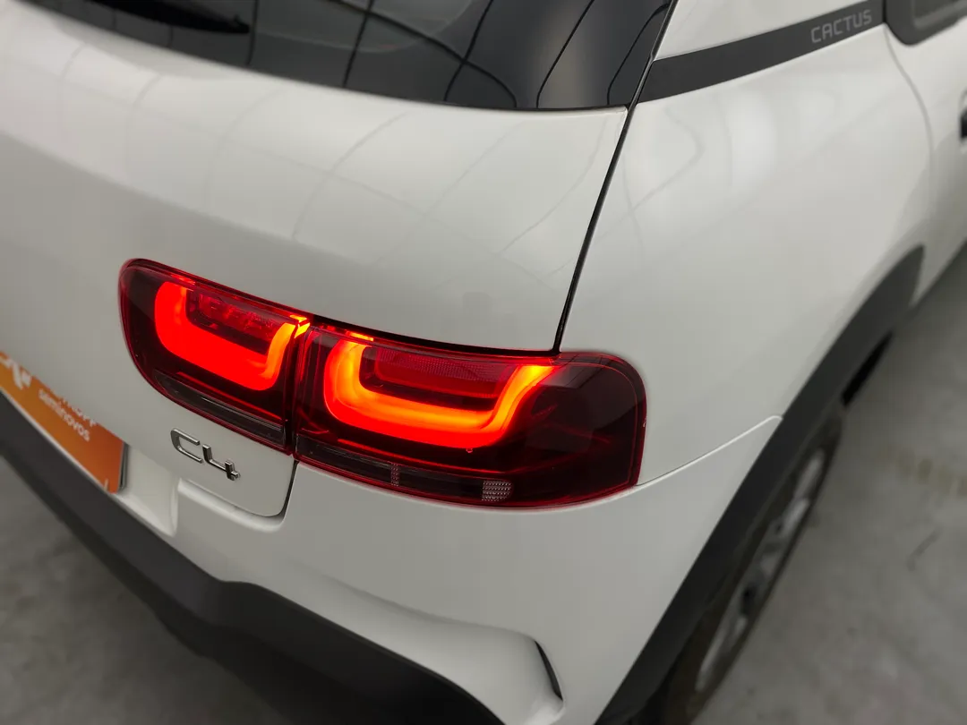 citroën c4 c4 cactus feel bus. 1.6 flex aut.