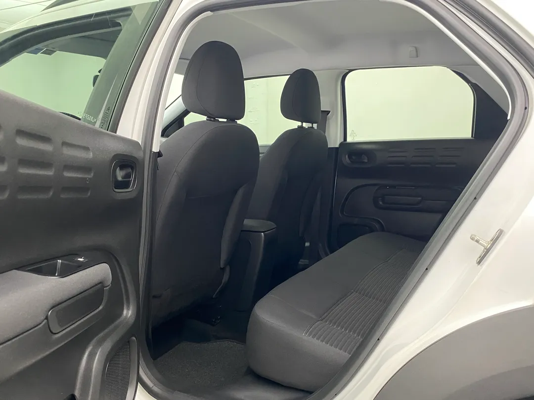 citroën c4 c4 cactus feel bus. 1.6 flex aut.