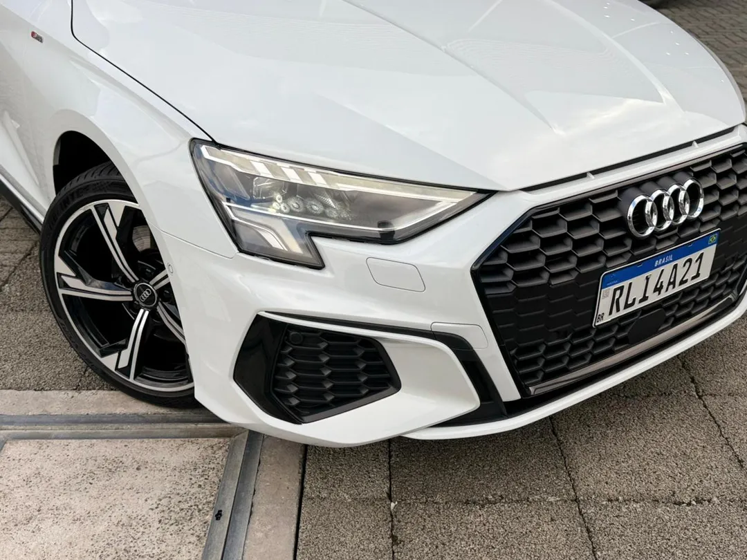 audi a3 a3 sportb. s-line 2.0 tfsi s-tron.(hib.)