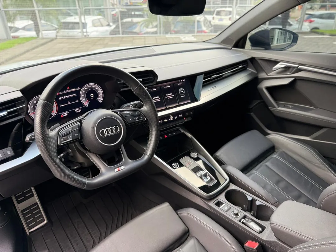 audi a3 a3 sportb. s-line 2.0 tfsi s-tron.(hib.)
