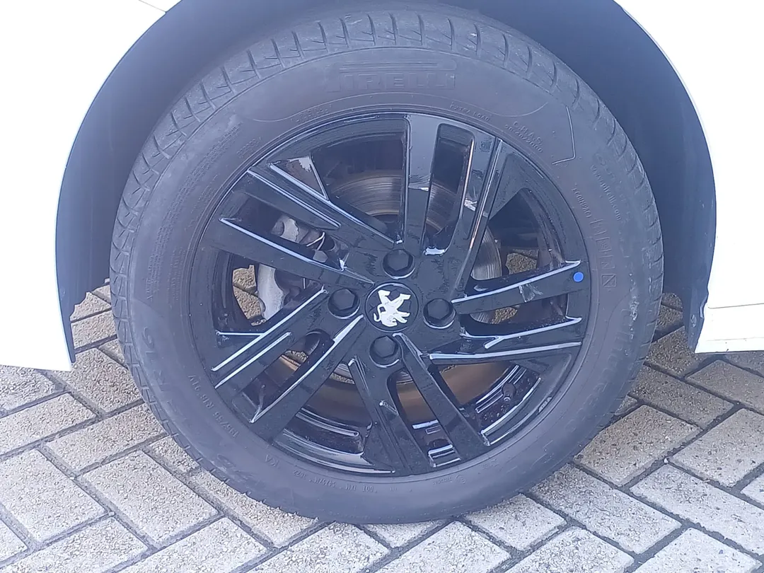 peugeot 208 208 style 1.0 flex 6v 5p mec.