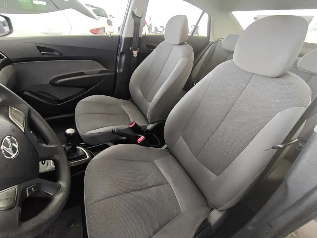 hyundai hb20s hb20s c.plus/c.style1.0 flex 12v mec. 4p