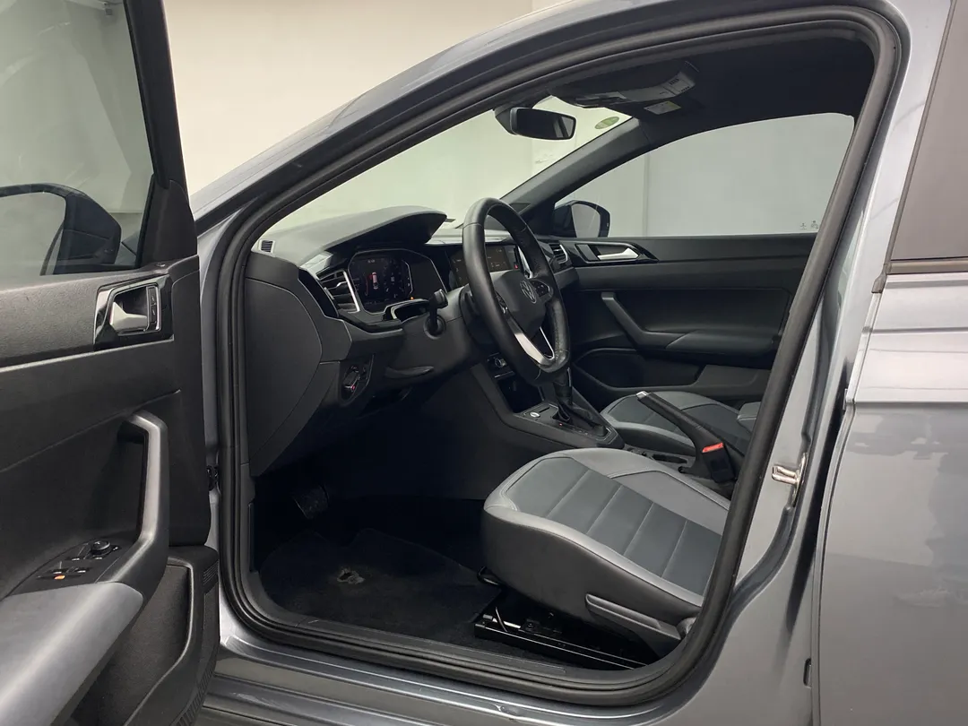 vw - volkswagen nivus nivus highline 1.0 200 tsi flex aut.