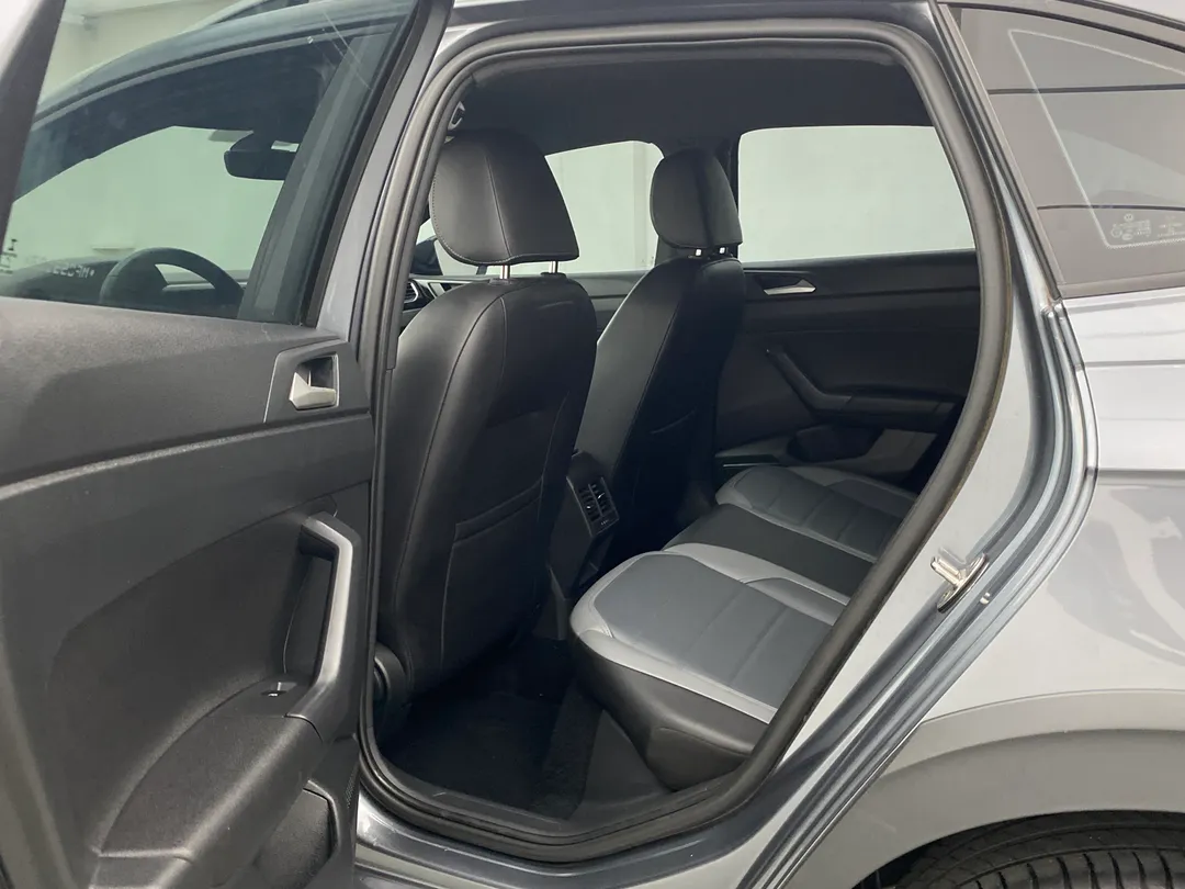 vw - volkswagen nivus nivus highline 1.0 200 tsi flex aut.