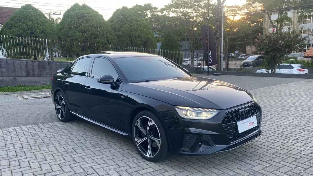 audi a4 s line 2.0  tfsi 204cv s tonic