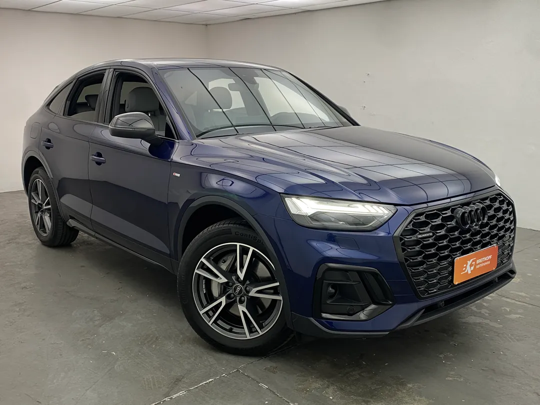 audi q5 q5 sb p black. 2.0 tfsie s.tr. qt (hib.)