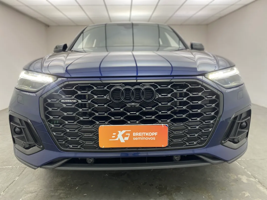audi q5 q5 sb p black. 2.0 tfsie s.tr. qt (hib.)
