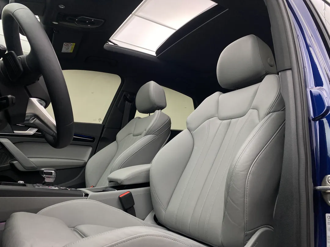 audi q5 q5 sb p black. 2.0 tfsie s.tr. qt (hib.)