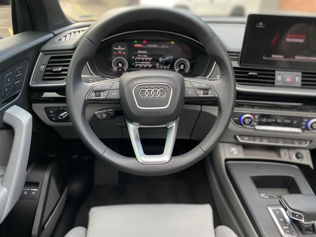 audi q5 q5 sb p black. 2.0 tfsie s.tr. qt (hib.)