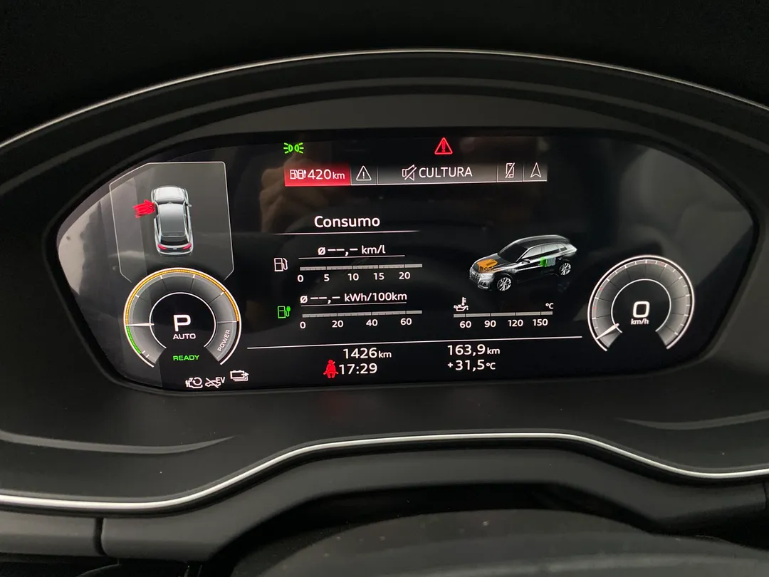 audi q5 q5 sb p black. 2.0 tfsie s.tr. qt (hib.)