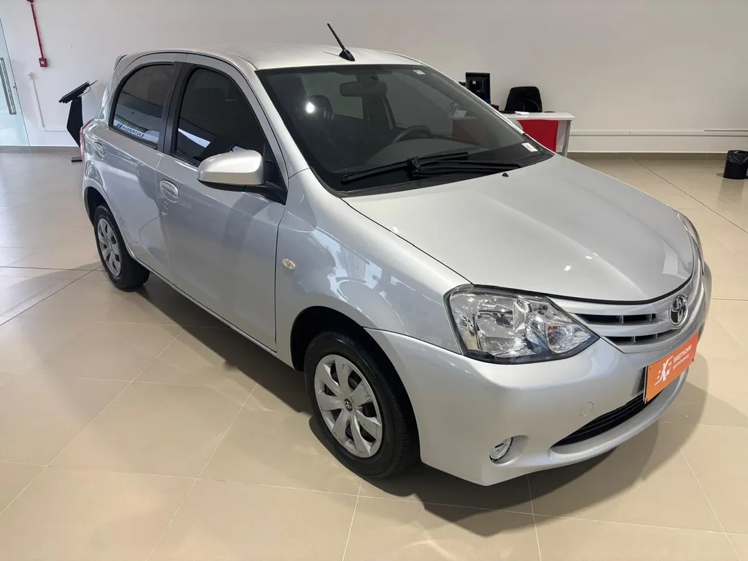 toyota etios etios xs 1.5 flex 16v 5p mec.