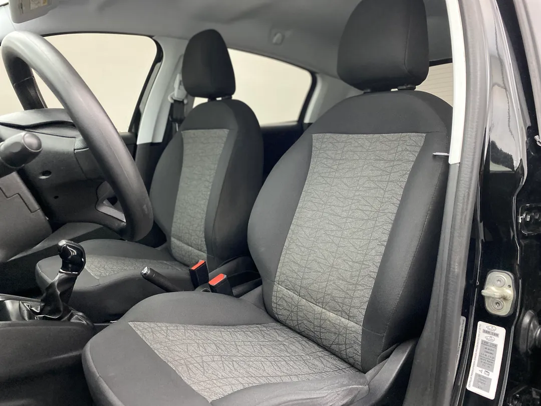 peugeot 208 208 active 1.2 flex 12v 5p mec.
