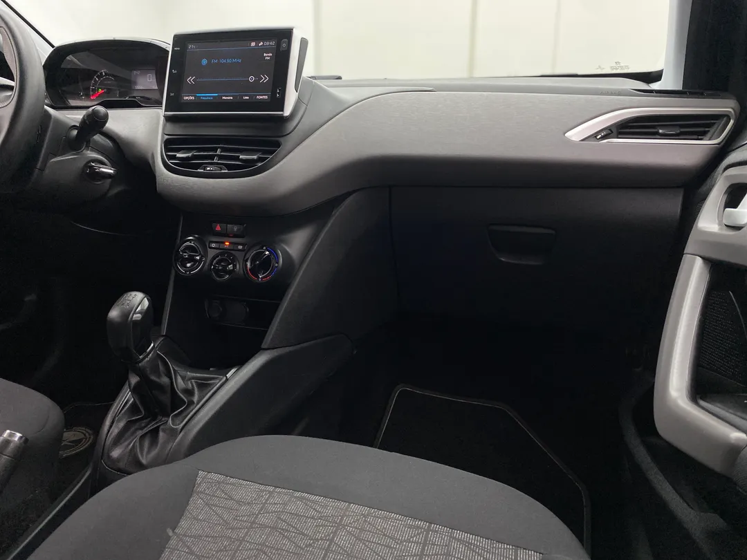 peugeot 208 208 active 1.2 flex 12v 5p mec.