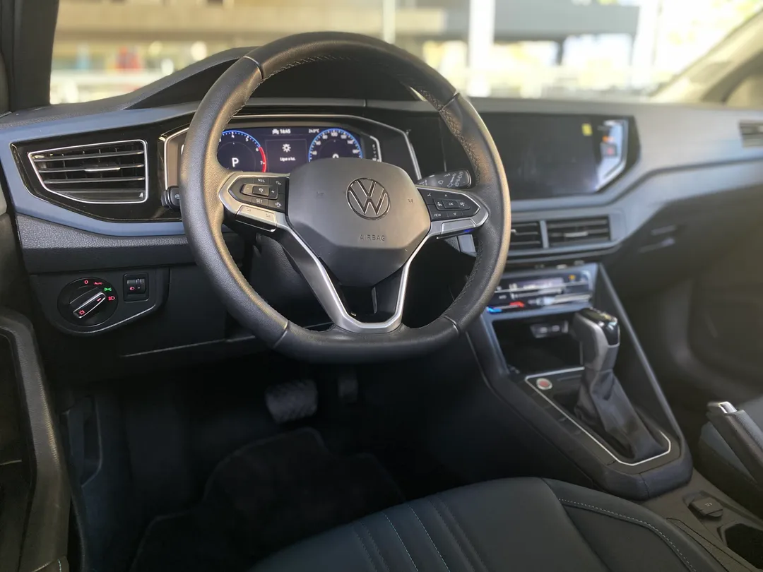 vw - volkswagen nivus highline 1.0 200 tsi flex aut.