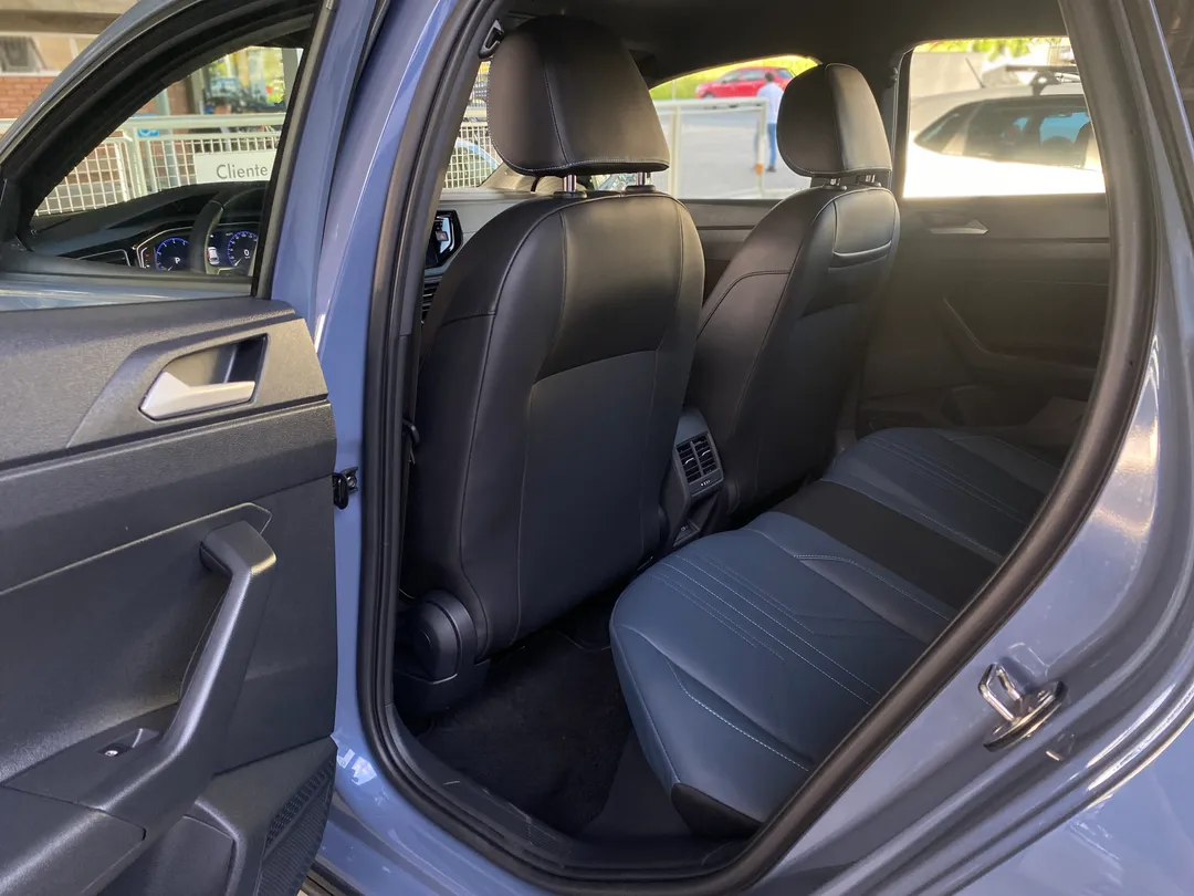 vw - volkswagen nivus nivus highline 1.0 200 tsi flex aut.