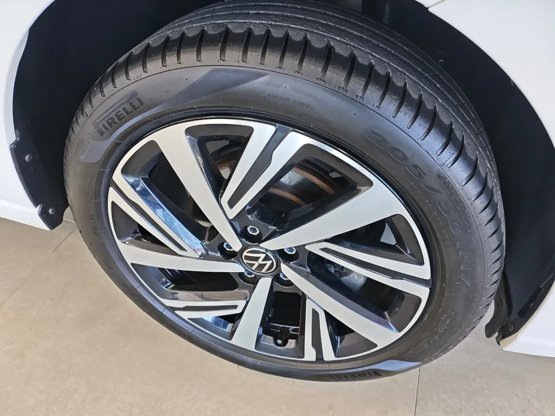 vw - volkswagen virtus virtus highline 200 tsi 1.0 flex 12v aut