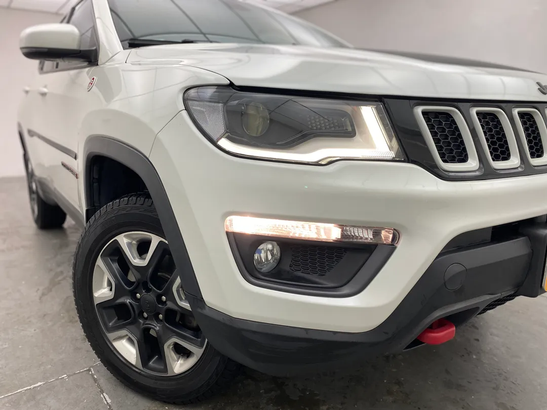 jeep compass compass trailhawk 2.0 4x4 dies. 16v aut.