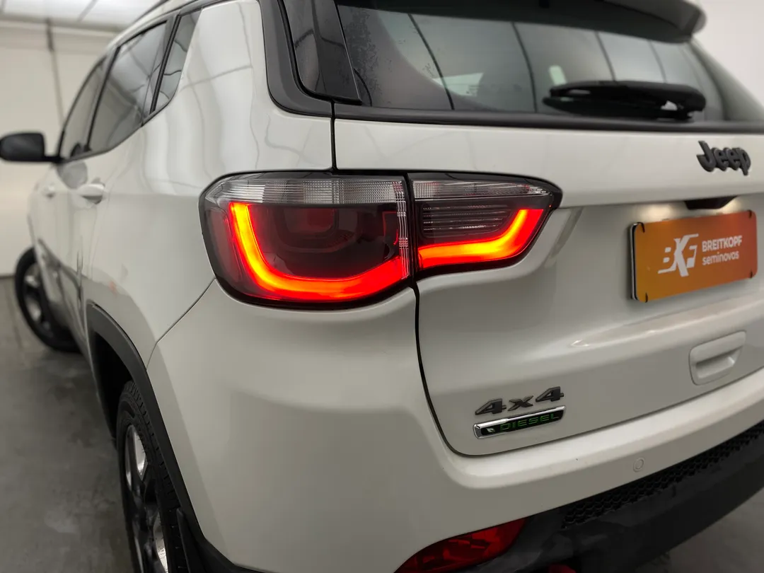 jeep compass compass trailhawk 2.0 4x4 dies. 16v aut.