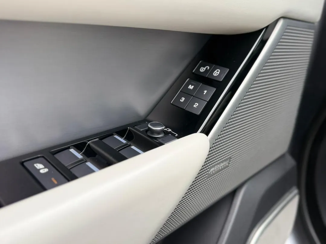 land rover range r. velar sv autob. super.c 5.0 v8