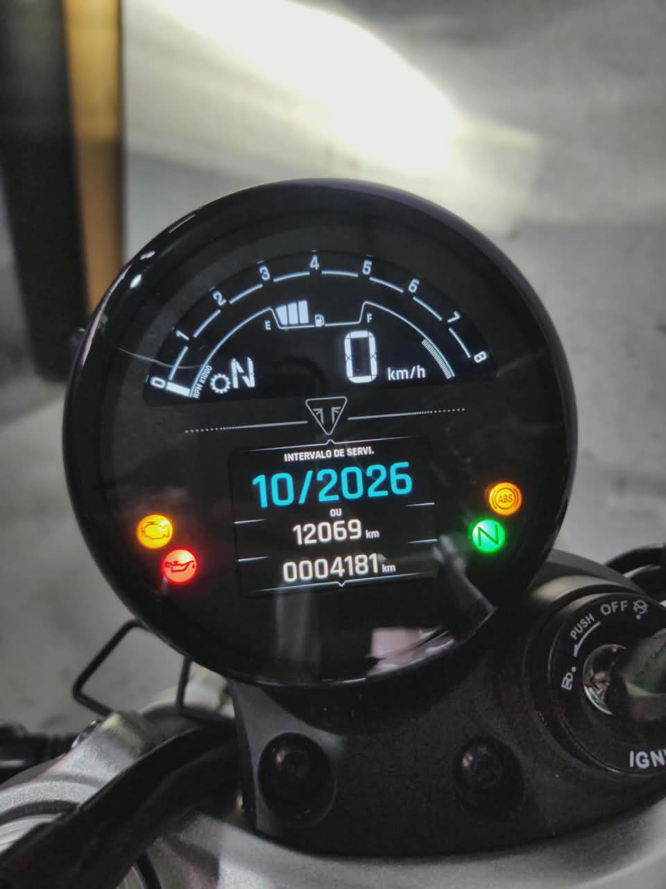 TRIUMPH-SPEED-Speed Twin 1200cc