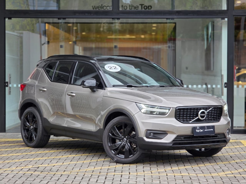 Volvo-XC40-1.5 T5 RECHARGE R-DESIGN GEARTRONIC