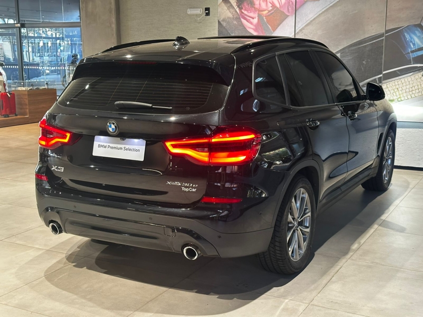 BMW-X3-2.0 16V HÍBRIDO X LINE XDRIVE30E STEPTRONIC