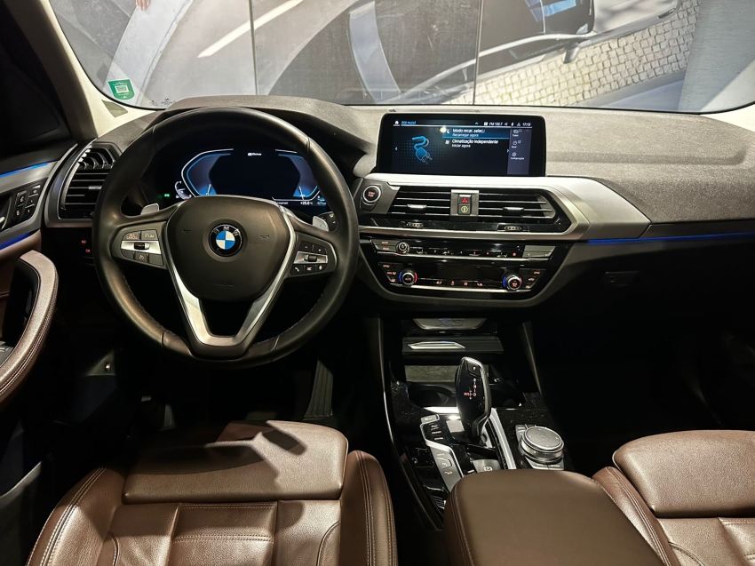 BMW-X3-2.0 16V HÍBRIDO X LINE XDRIVE30E STEPTRONIC