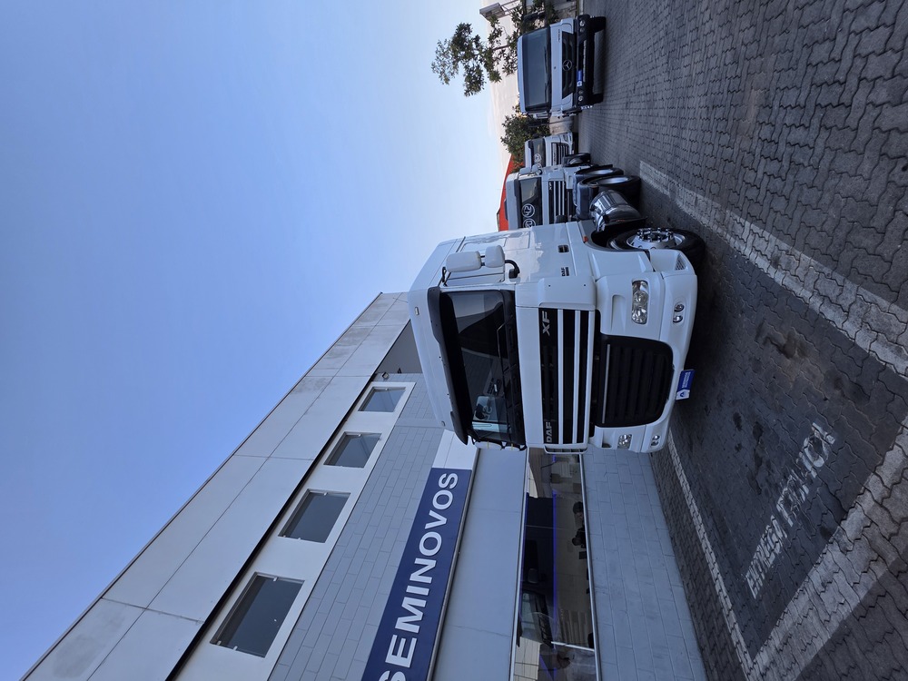 XF 105 FTS 460 6x2 (diesel)(E5)