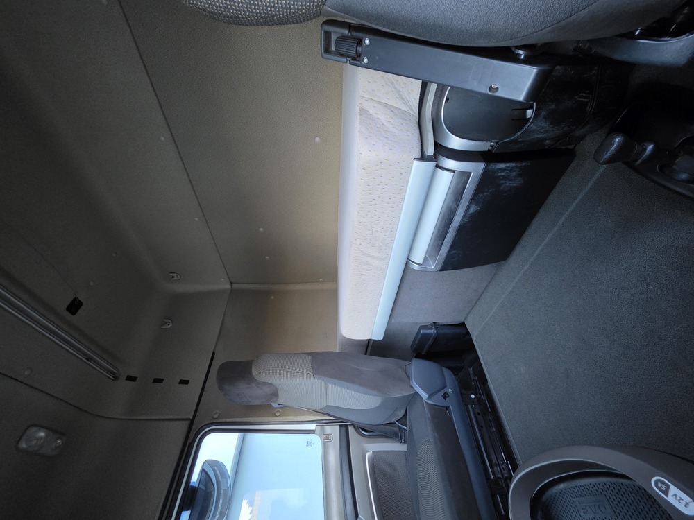 DAF-XF-XF 105 FTS 460 6x2 (diesel)(E5)