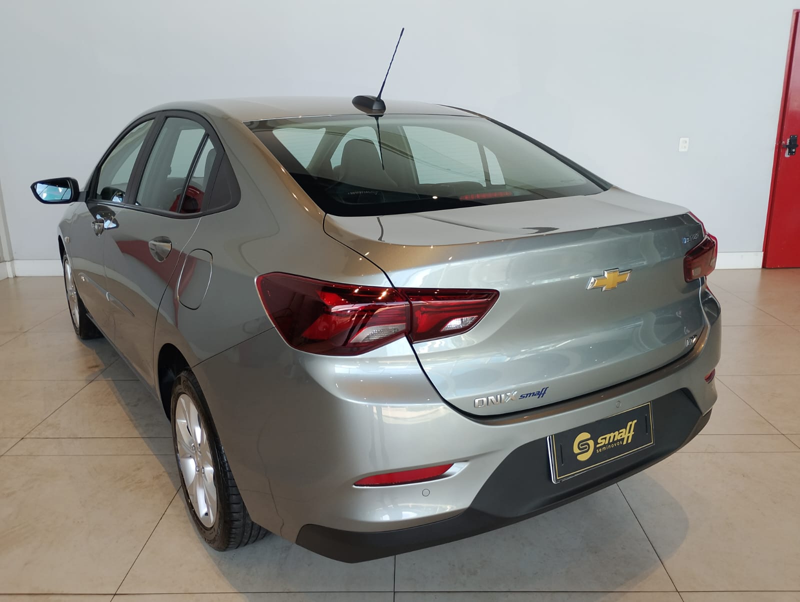 GM - Chevrolet-ONIX-ONIX SEDAN Plus LTZ 1.0 12V TB Flex Aut.
