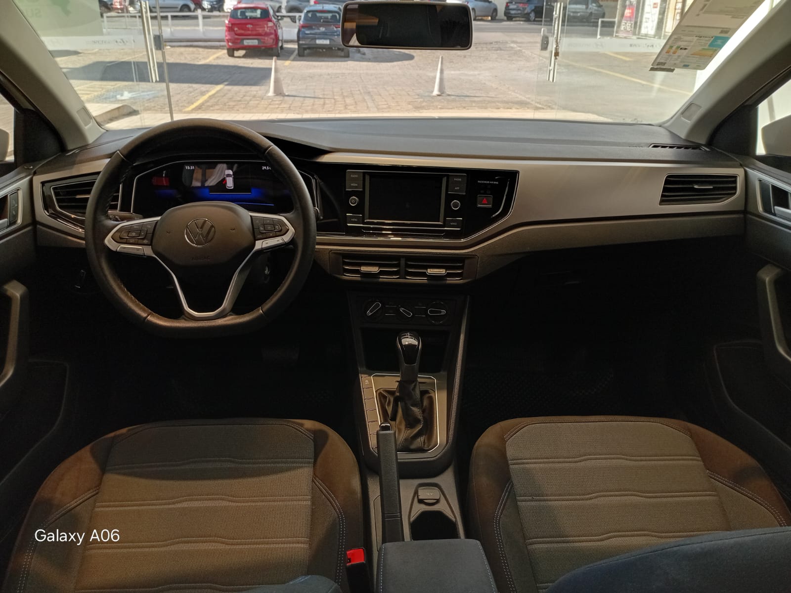 VW - Volkswagen-Nivus-Nivus Comfortline 1.0 200 TSI Flex Aut.